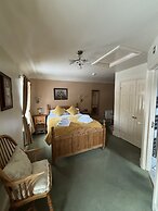 The Boot Inn