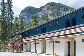 The Dorothy Motel