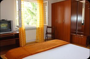 Gargamelo Pension
