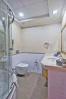 Tugcu Hotel Select