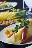 Tugcu Hotel Select