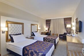 Tugcu Hotel Select