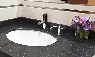 Tugcu Hotel Select