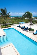 Hotel La Vista Azul