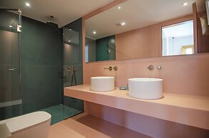 Dionysos Sea Side Resort