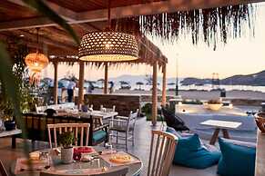 Dionysos Sea Side Resort