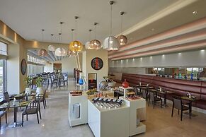 Safir Fintas Kuwait Hotel
