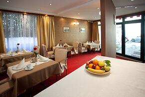 Authentic Luxury Rooms