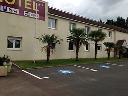 Garden's Hotel