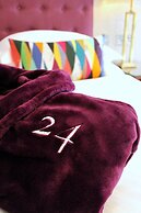24 Royal Terrace