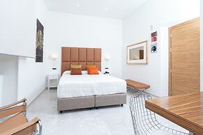Palazzo Ferraioli Hotel & Wellness Center