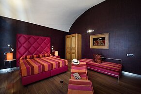 Palazzo Ferraioli Hotel & Wellness Center