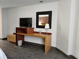 Hotel Mirabel