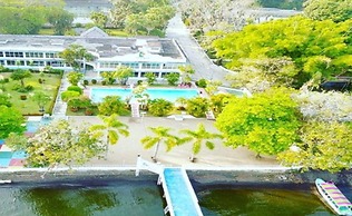 Hotel Playa Azul