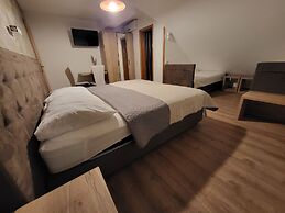 House Tina - Bed and Breakfast
