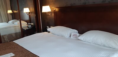 Hotel Monec