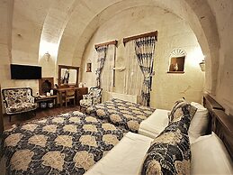 Stone House Cave Hotel