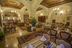 Stone House Cave Hotel