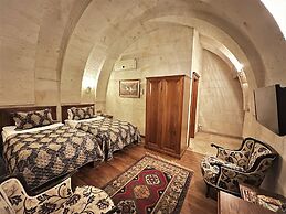 Stone House Cave Hotel