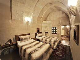 Stone House Cave Hotel