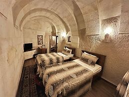 Stone House Cave Hotel