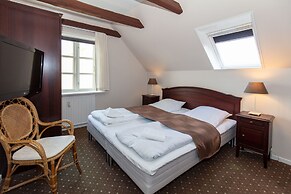 Foldens Hotel