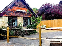 Tovey Lodge