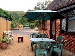 Tovey Lodge