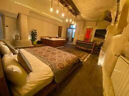 La Casa Cave