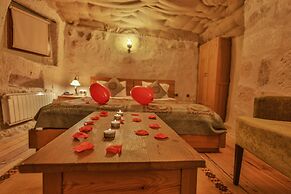 La Casa Cave