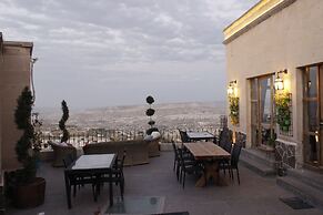 La Casa Cave