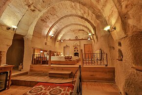 La Casa Cave