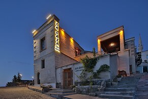 La Casa Cave