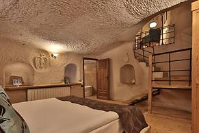 La Casa Cave