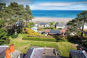 Invernairne Guest House