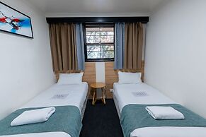Olde Tudor Hotel