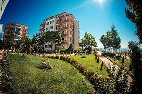 Riviera Fort Beach