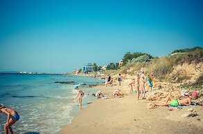 Riviera Fort Beach