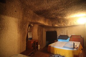 Sato Cave Hotel
