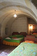Sato Cave Hotel