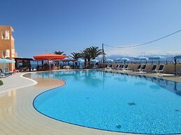 Ninos on the Beach
