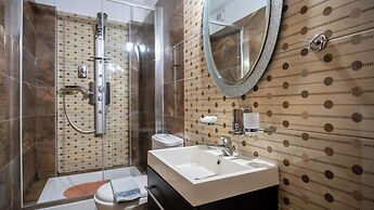 Toti Boutique Rooms