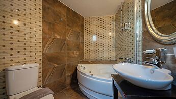 Toti Boutique Rooms