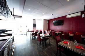 Brit Hotel Confort Auclair Gueret