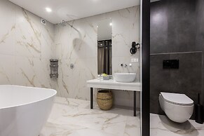 Iremel Hotel