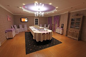 Iremel Hotel