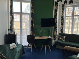 Hotel Bella