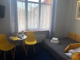 Hotel Bella
