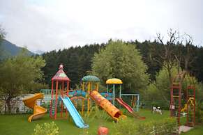 Snow Valley Resorts
