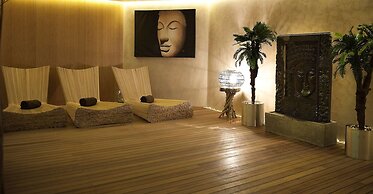 Doubletree by Hilton Istanbul Moda